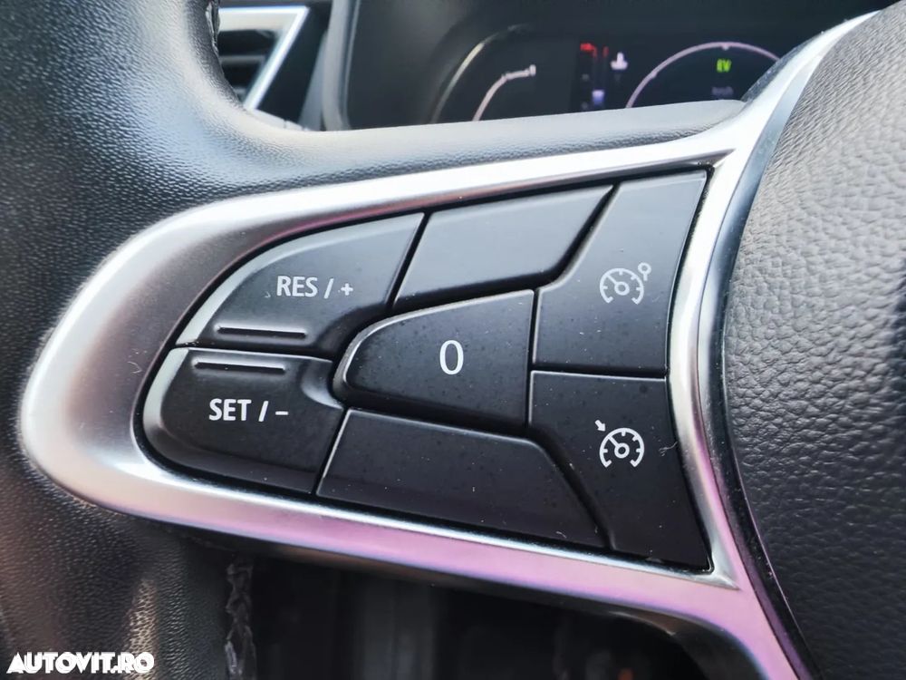 Renault Clio V E-Tech 145 Techno - 16