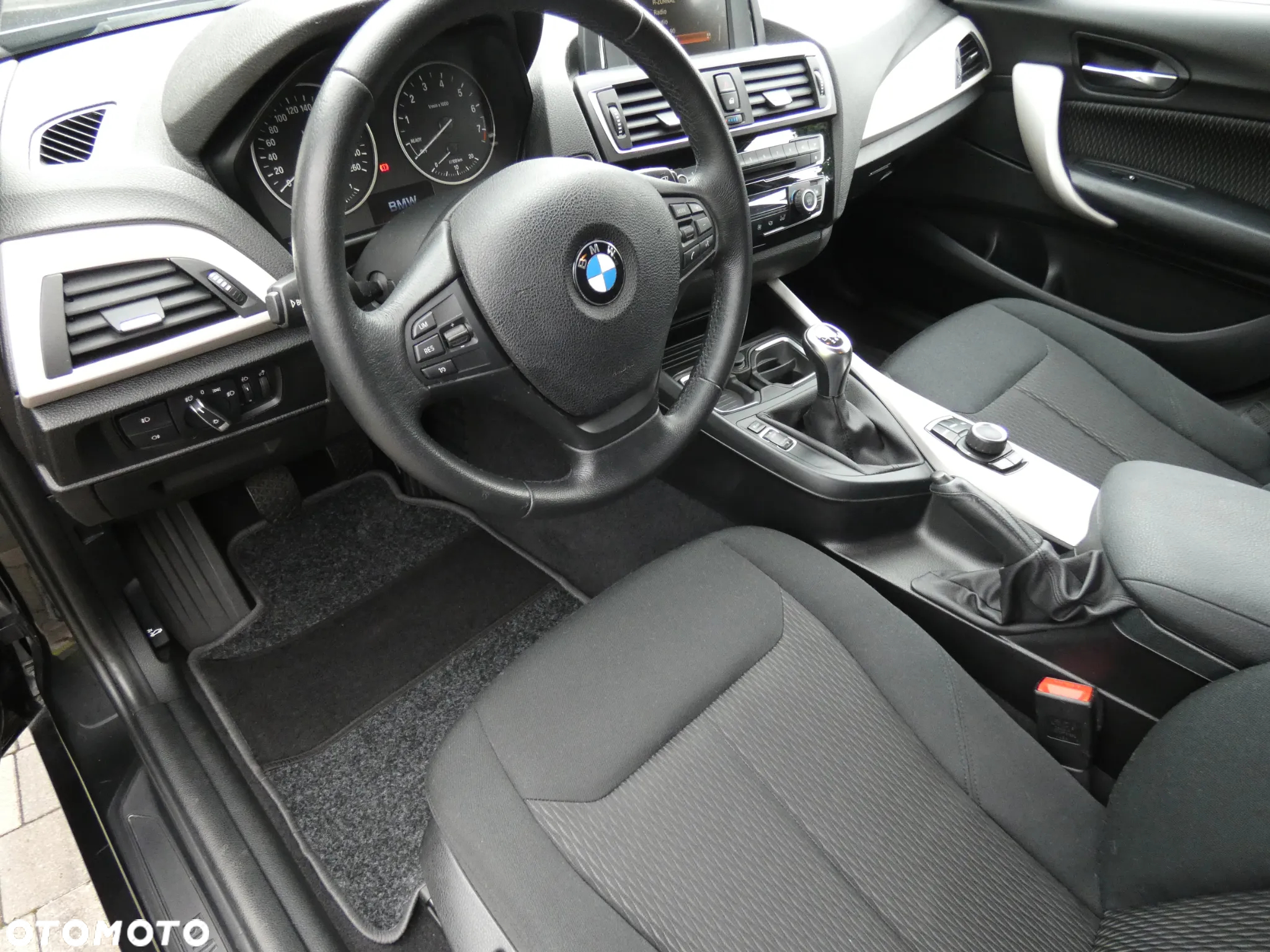 BMW Seria 1 - 13