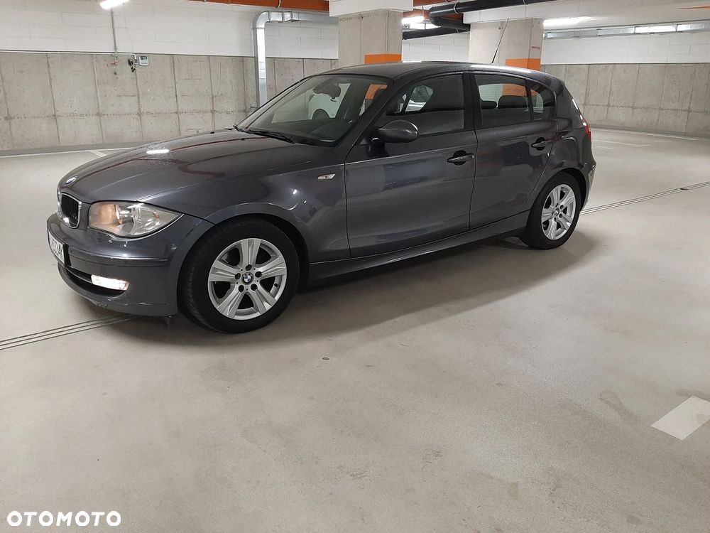 BMW Seria 1 118d DPF - 10
