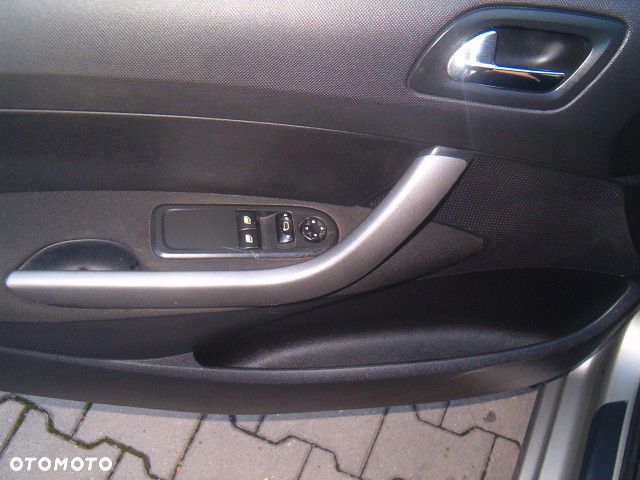 Peugeot 308 - 13