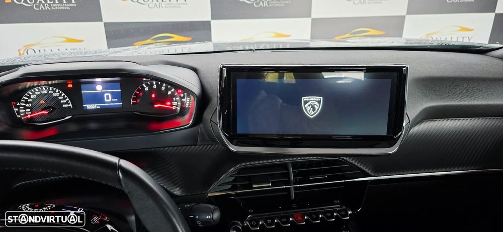 Peugeot 2008 1.2 PureTech Allure - 5