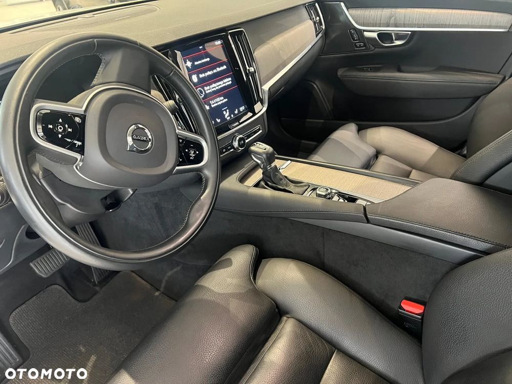 Volvo V90 Cross Country B5 D AWD Geartronic Pro - 18