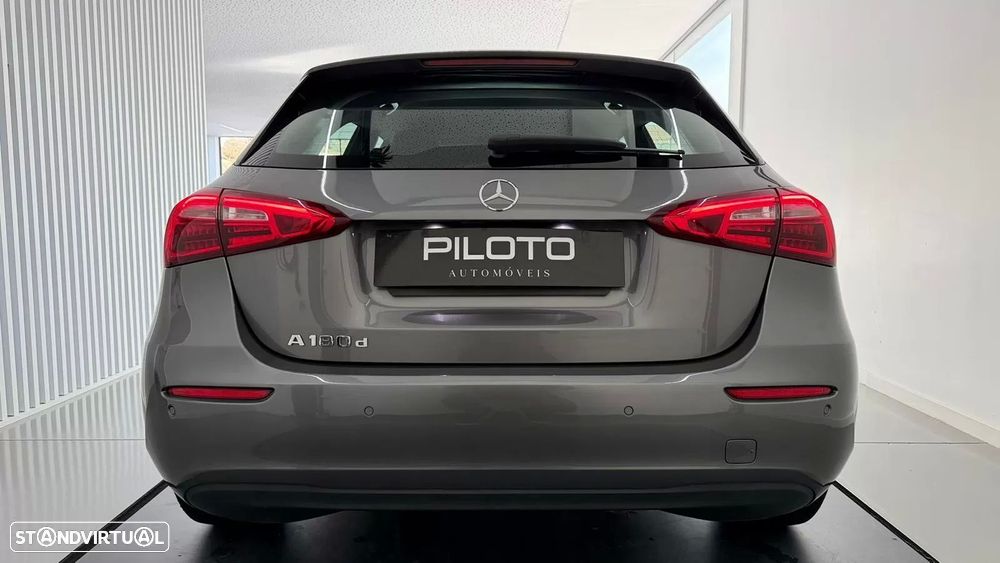 Mercedes-Benz A 180 d 7G-DCT Style - 7