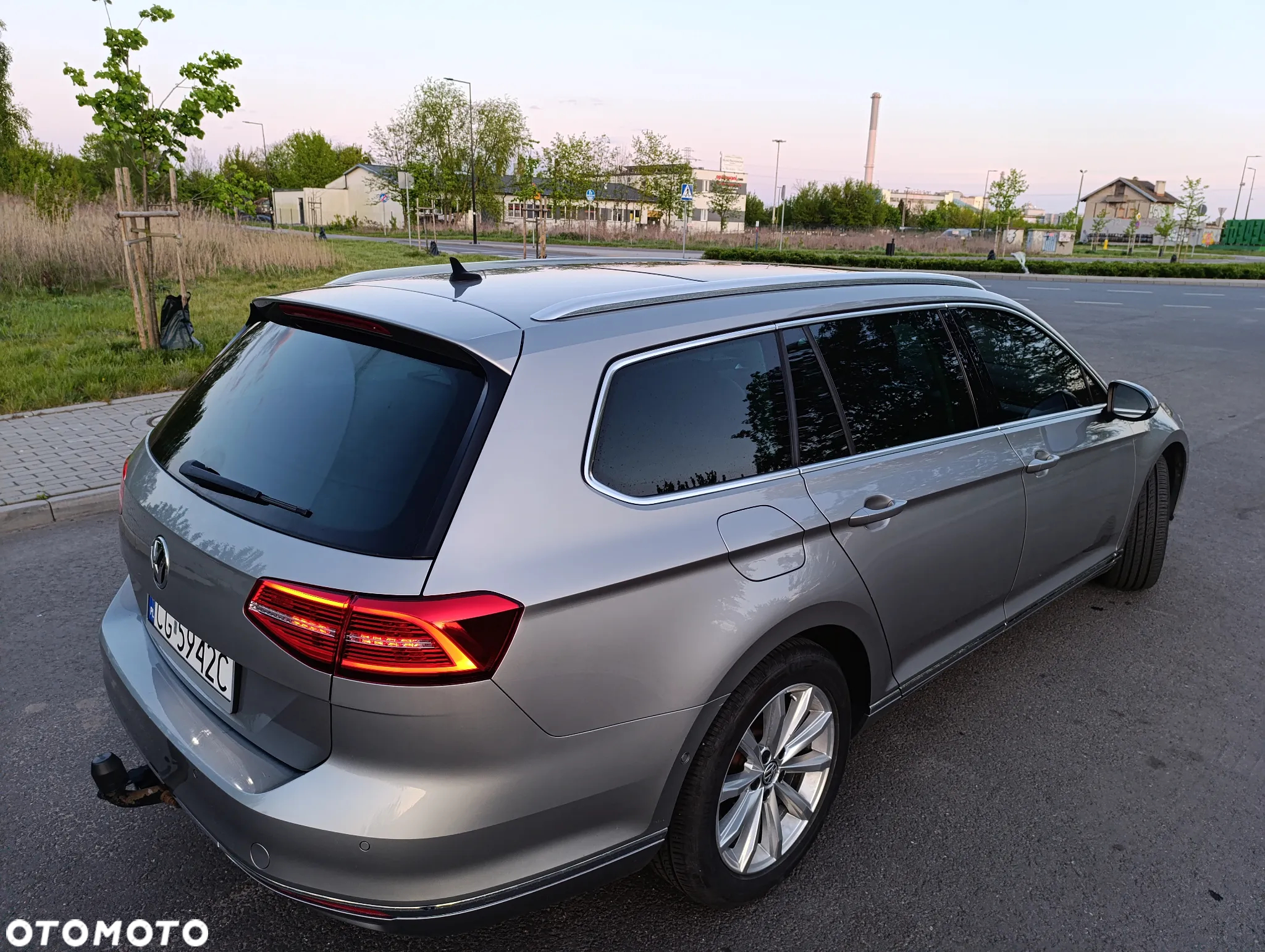 Volkswagen Passat 2.0 TDI BMT Highline - 31