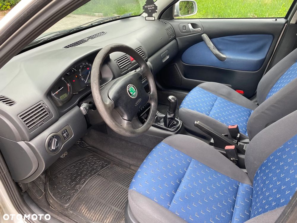 Skoda Octavia 1.9 TDI Combi Ambiente - 8
