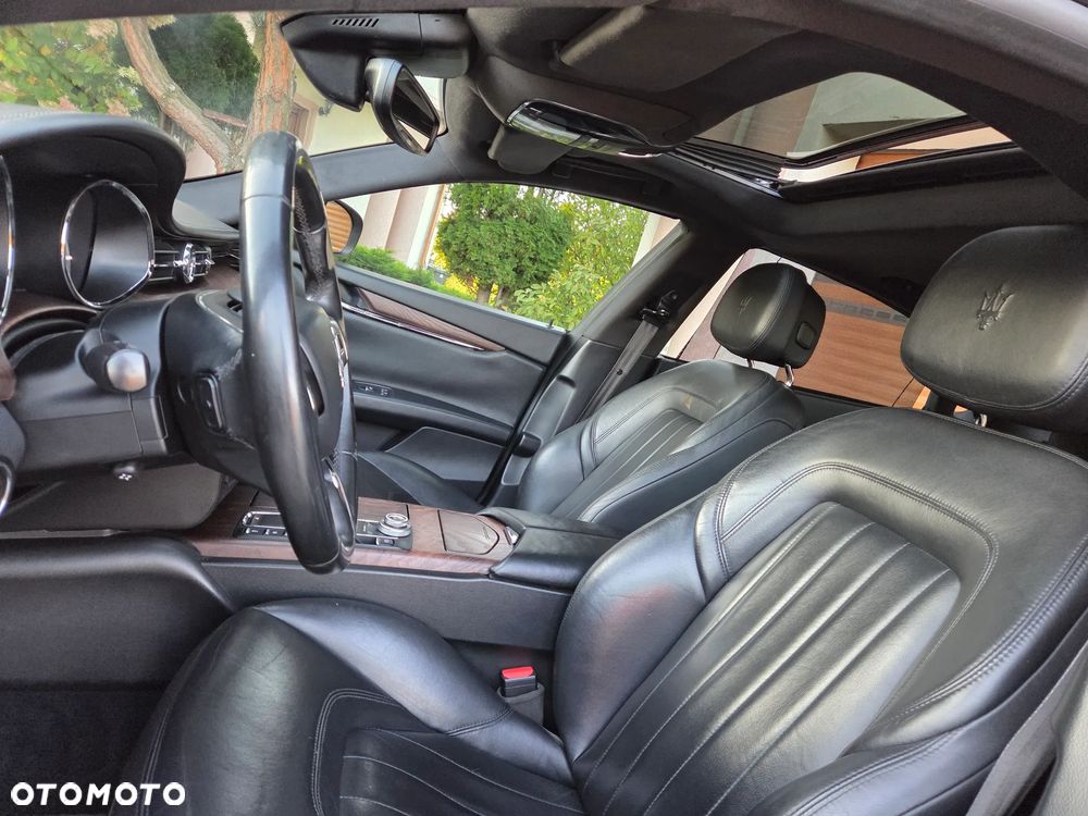 Maserati Quattroporte - 29