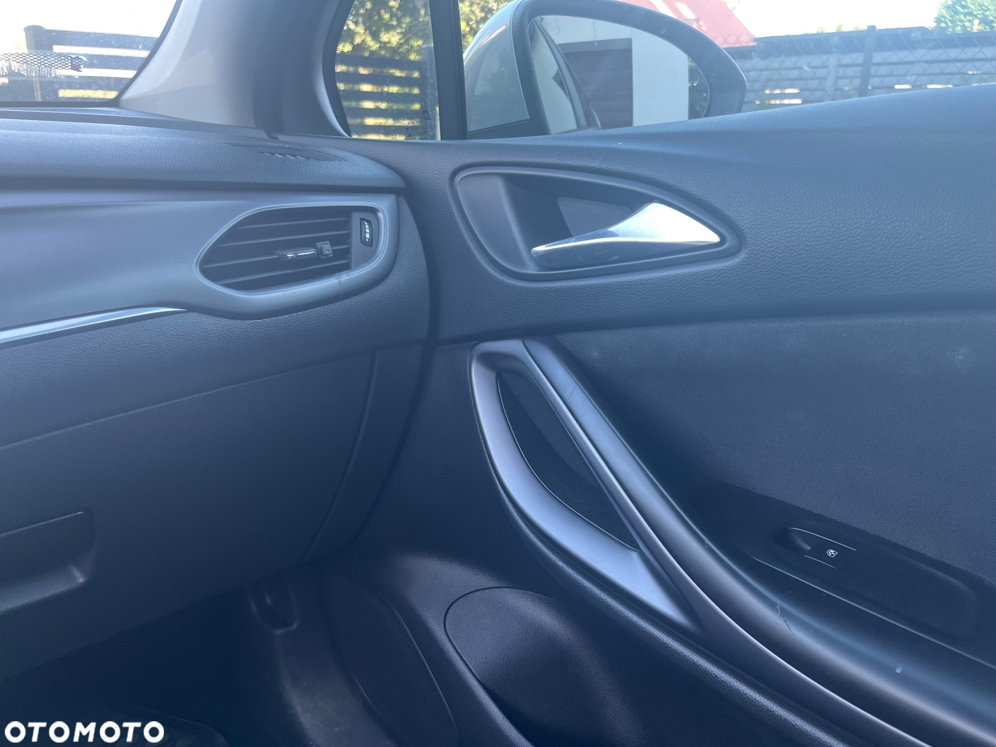 Opel Astra IV 1.6 CDTI Enjoy - 19