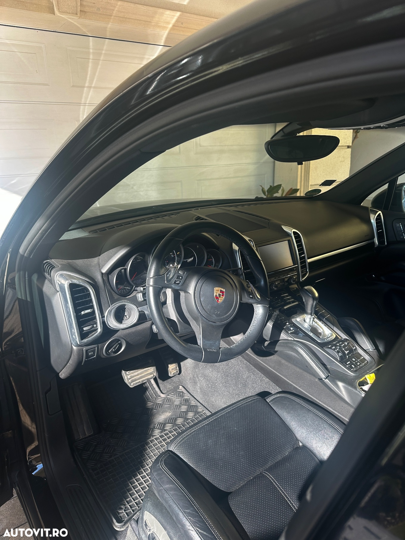 Porsche Cayenne - 14