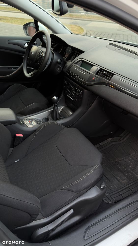 Citroën C5 2.0 HDi Dynamique - 16
