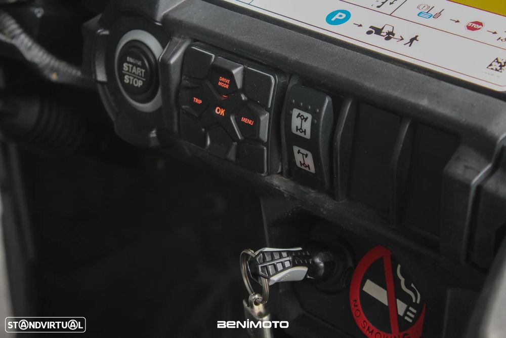 Can-Am Maverick Trail 700 - 14