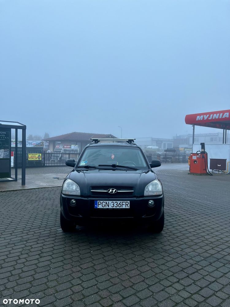 Hyundai Tucson 2.0 Comfort 2WD - 2