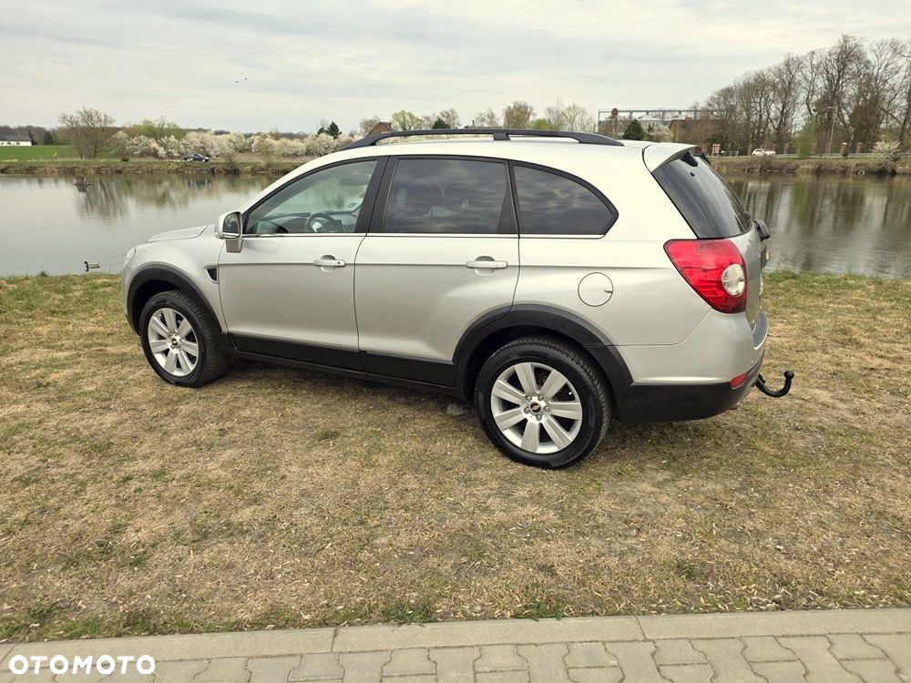 Chevrolet Captiva 2.0 d LT high - 13