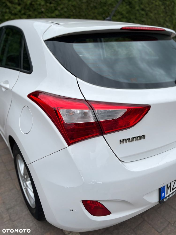 Hyundai i30 1.4 Trend - 11