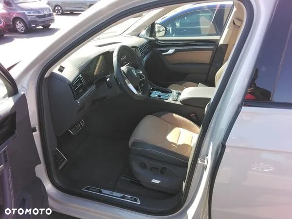 Volkswagen Touareg 3.0 V6 TDI 4Motion DPF Automatik R-Line