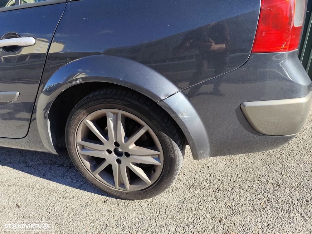 Renault Mégane Break 1.5 dCi Dynamique - 11
