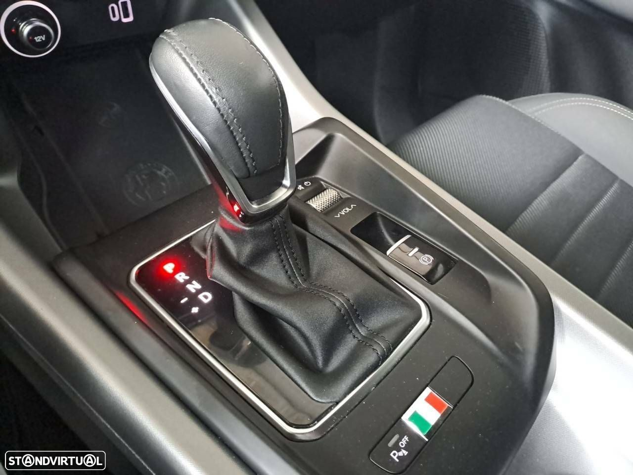 Alfa Romeo Tonale 1.5 Hybrid Ti - 19