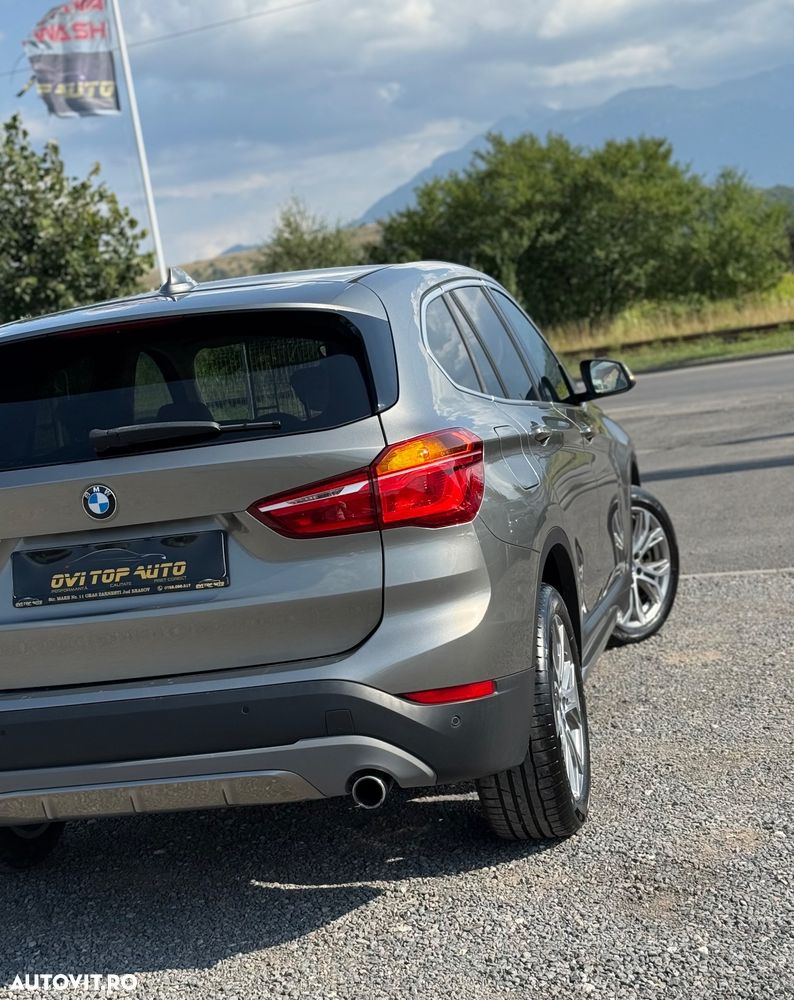 BMW X1 xDrive20d Sport Line - 13