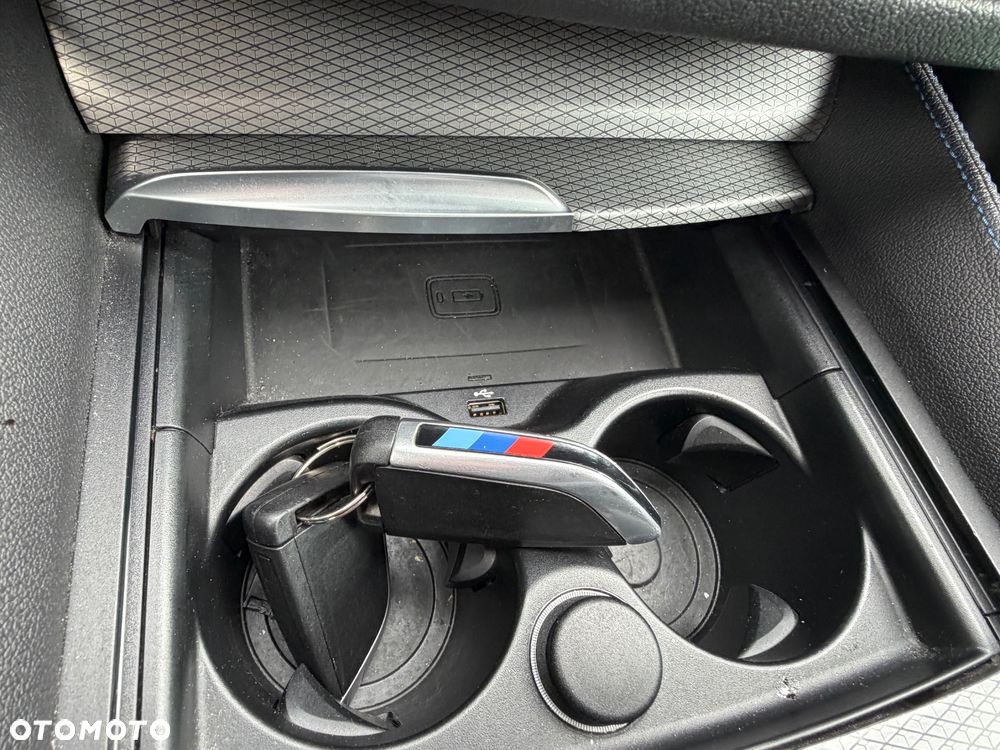 BMW Seria 5 520d M Sport Edition - 30