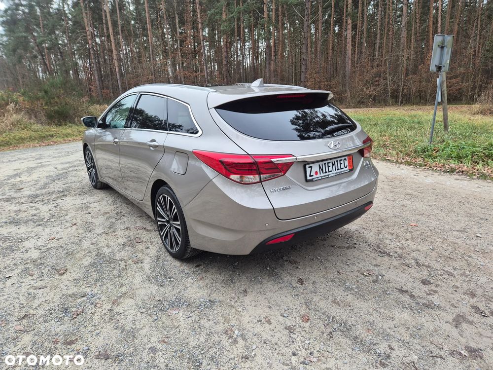 Hyundai i40 Kombi blue 1.7 CRDi DCT Premium - 8