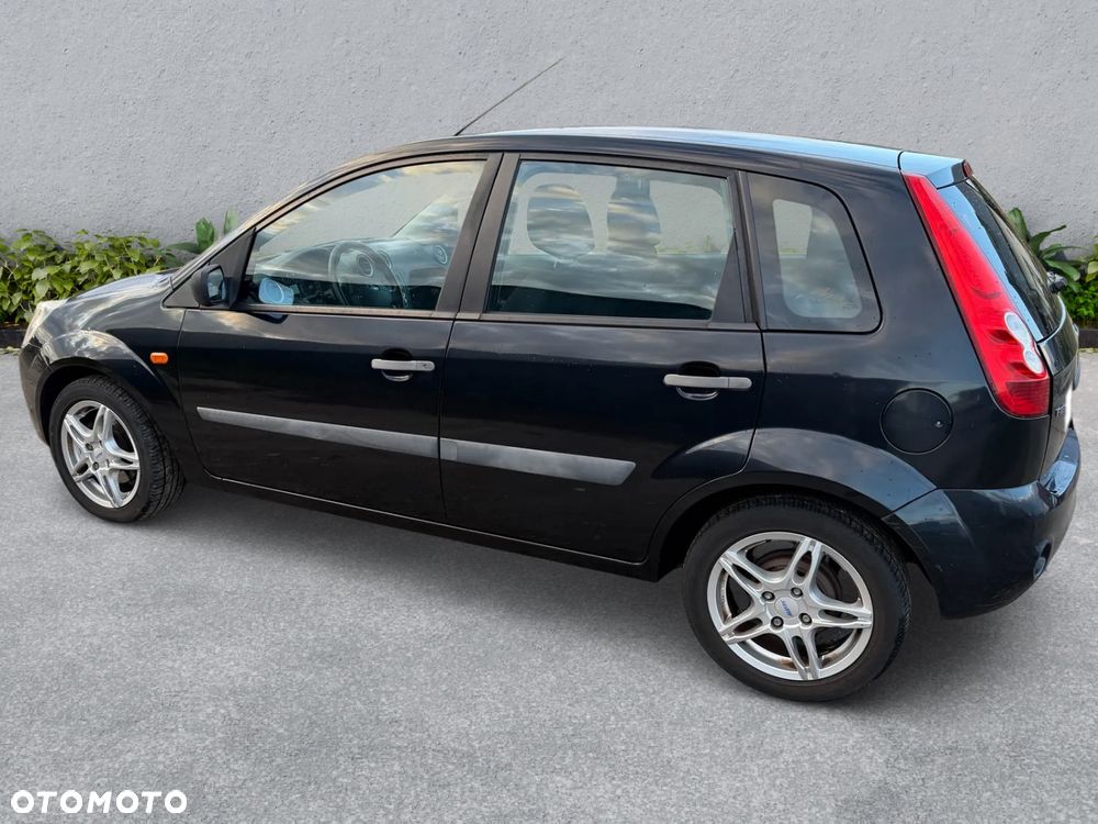 Ford Fiesta 1.3 - 7