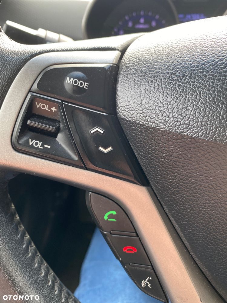 Hyundai Veloster 1.6 GDI Style - 37