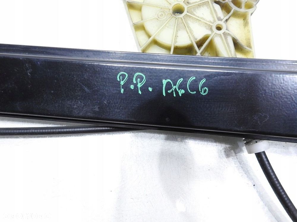 MECHANIZM PODNOŚNIK SZYBY PRAWY PRZÓD AUDI A6 C6 - 3