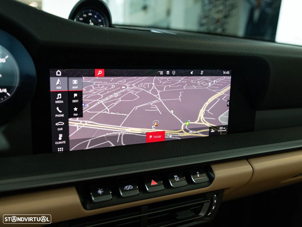 Porsche 911 (992) Carrera 4S PDK - 31