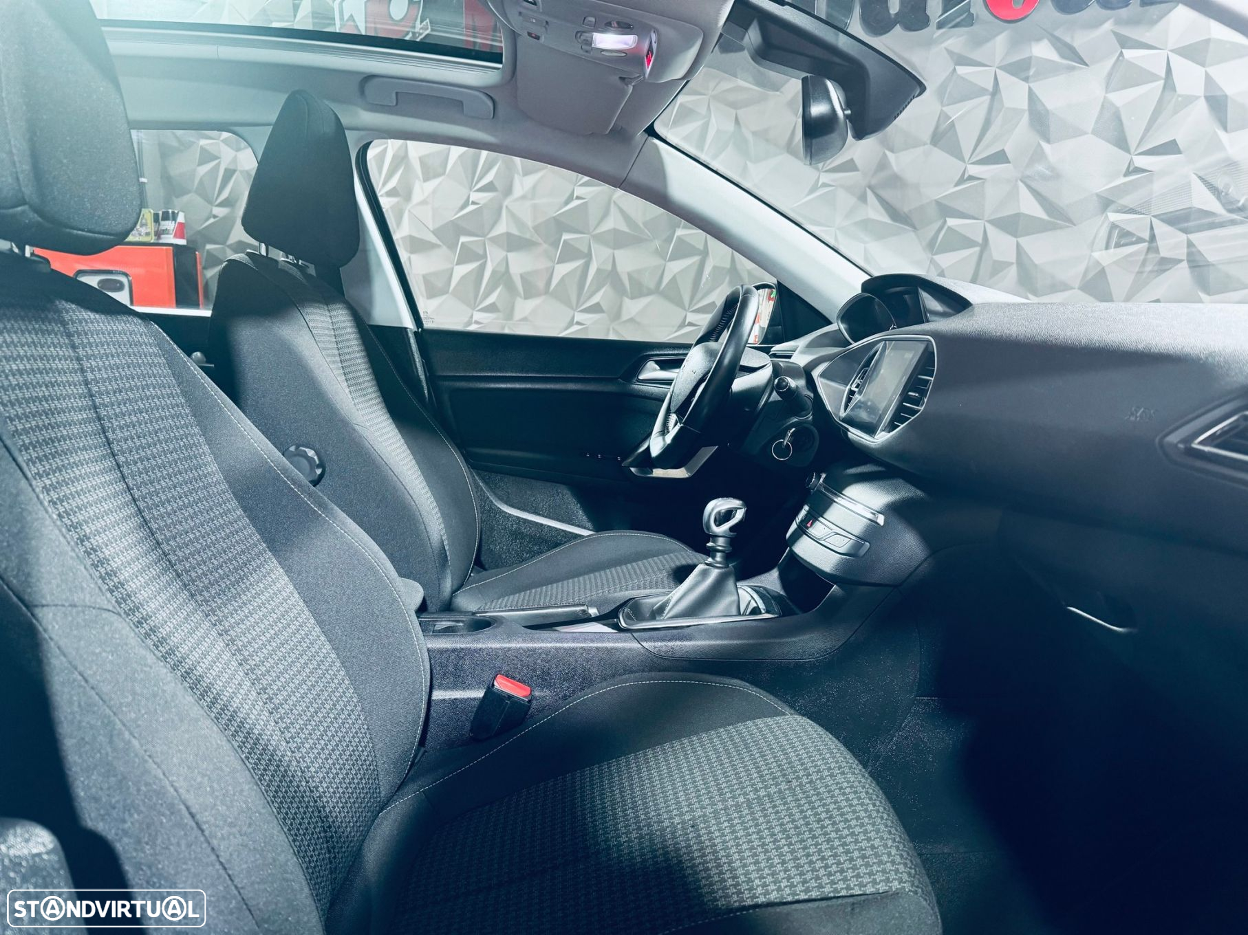 Peugeot 308 1.2 PureTech Active - 7