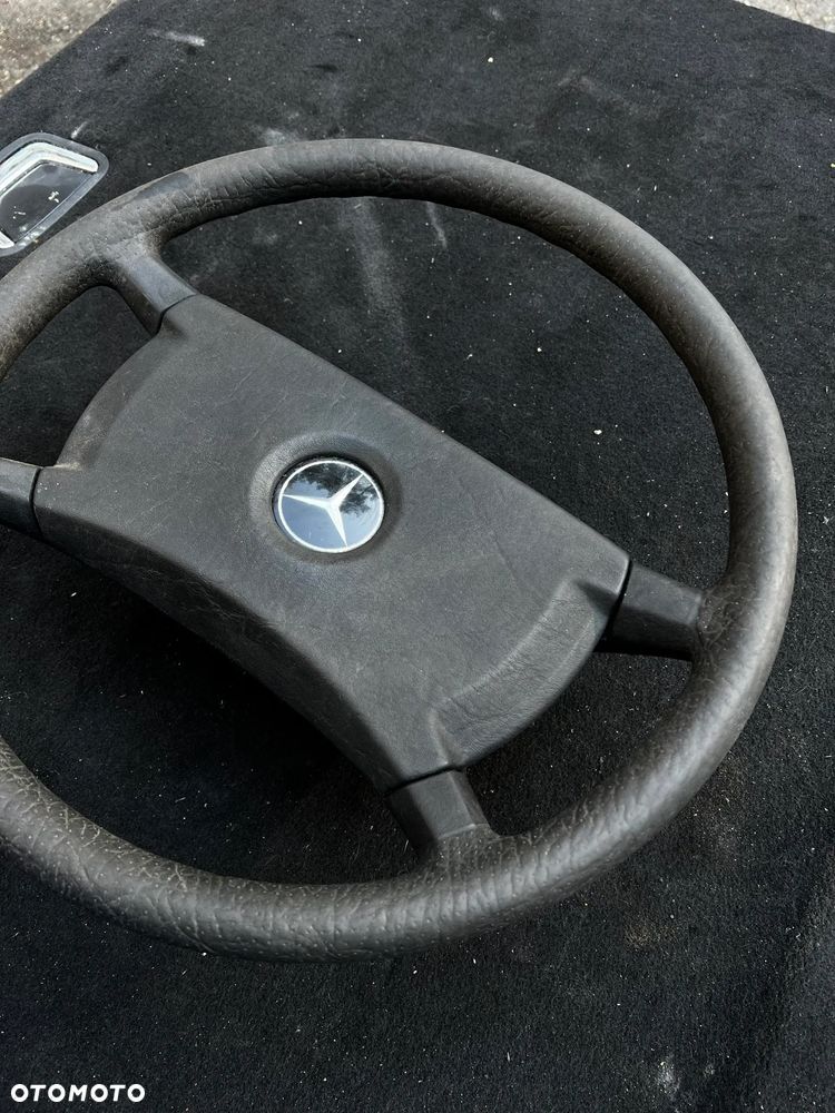 MERCEDES W123 - KIEROWNICA - 1264640017 - 2