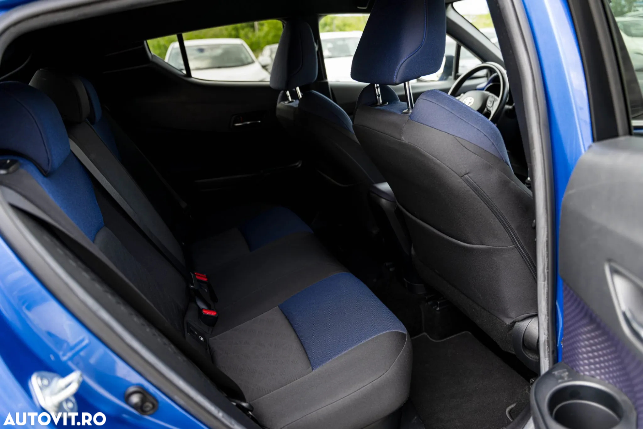 Toyota C-HR 1.8 HSD 122 CP 4x2 CVT Style - 8