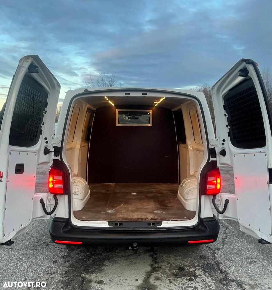 Volkswagen Transporter Multivan T6 2.0 TDI 75 kW LR Comfortline - 3