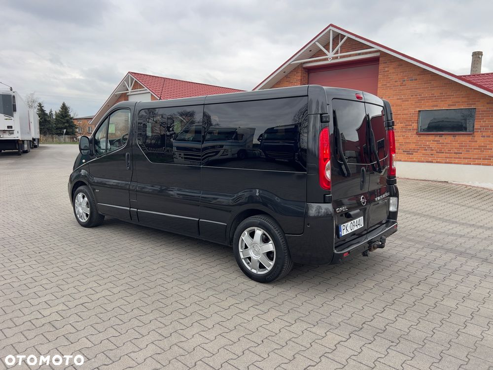 Opel Vivaro - 7