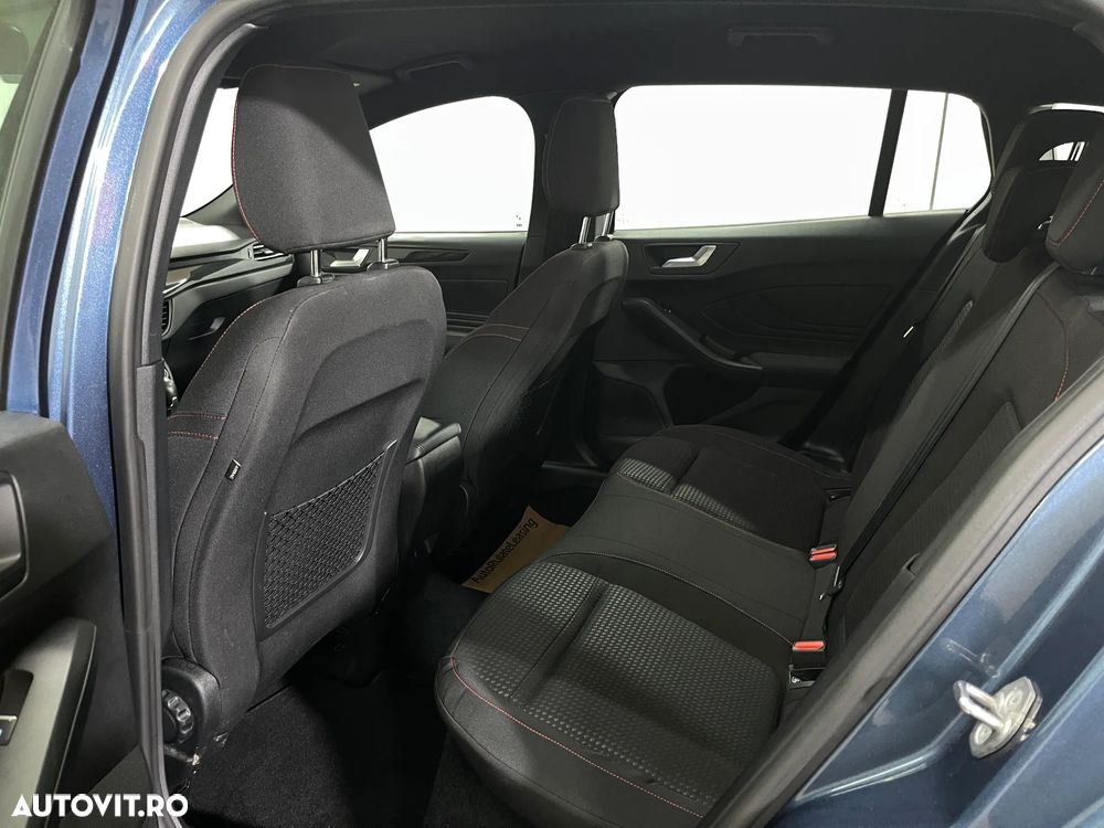 Ford Focus 1.0 EcoBoost Hybrid Aut. ST-LINE - 11