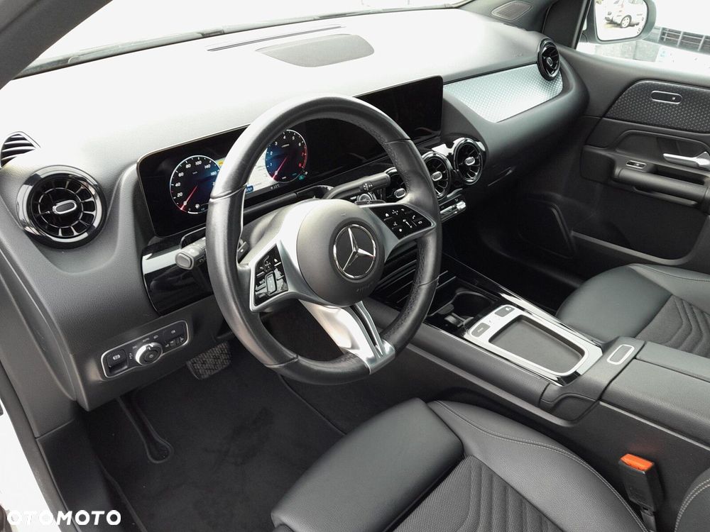 Mercedes-Benz Klasa B 200 7G-DCT - 14