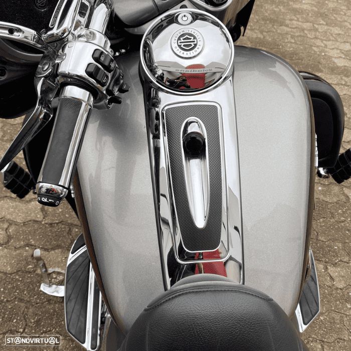 Harley-Davidson FLHTKSE ANV CVO Ultra Limited - 16