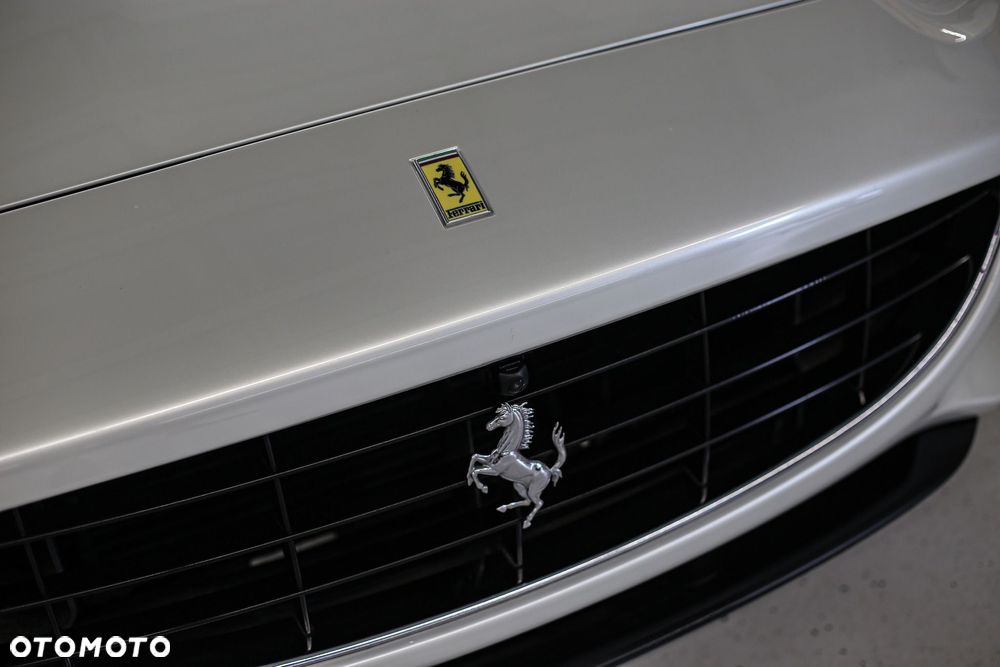Ferrari California - 9