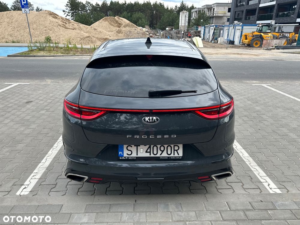 Kia ProCeed - 9