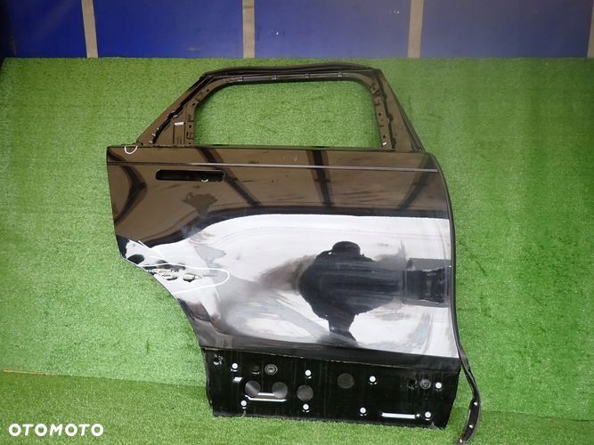 RANGE ROVER VELAR L560 17- drzwi prawe tylne tył - 3