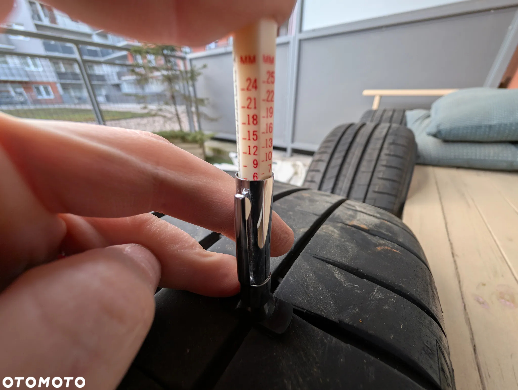 Felgi aluminiowe BMW 19" + opony Michelin & Pirelli – odświeżone - 11