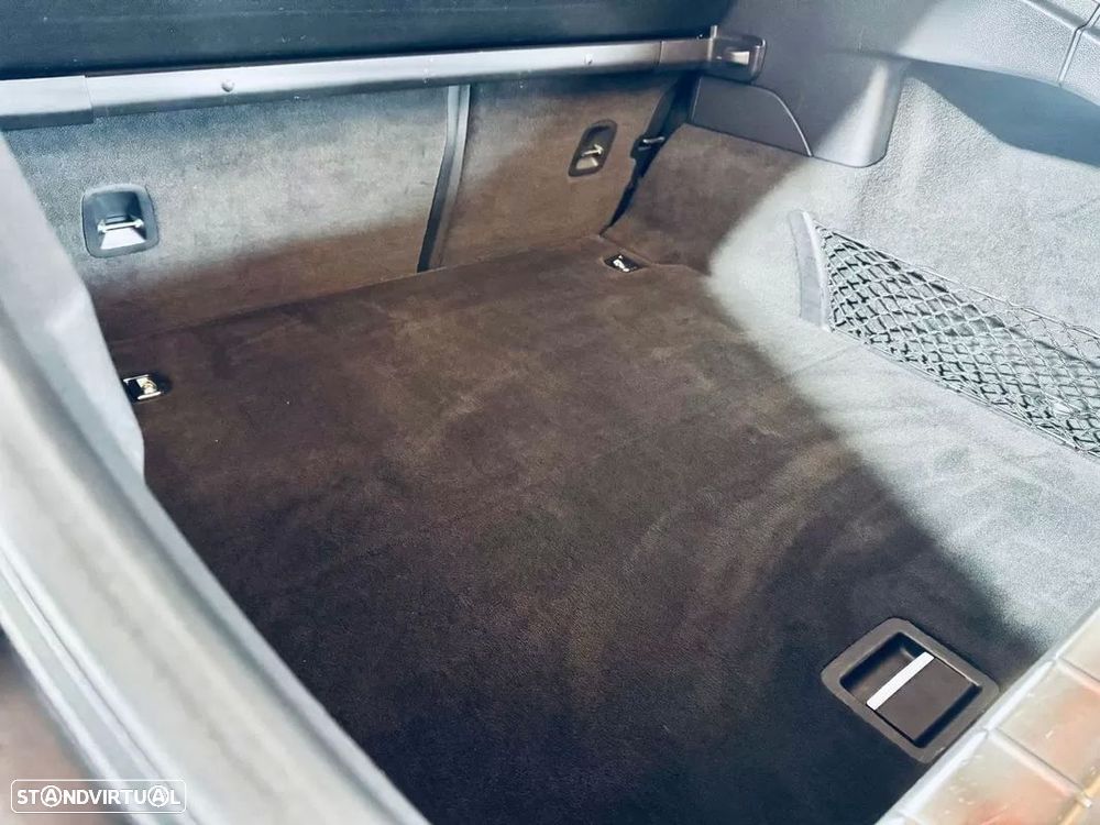 Porsche Panamera - 14