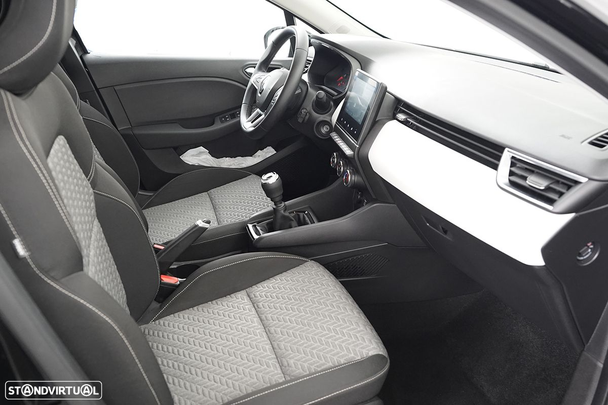 Renault Clio 1.0 TCe Evolution - 22