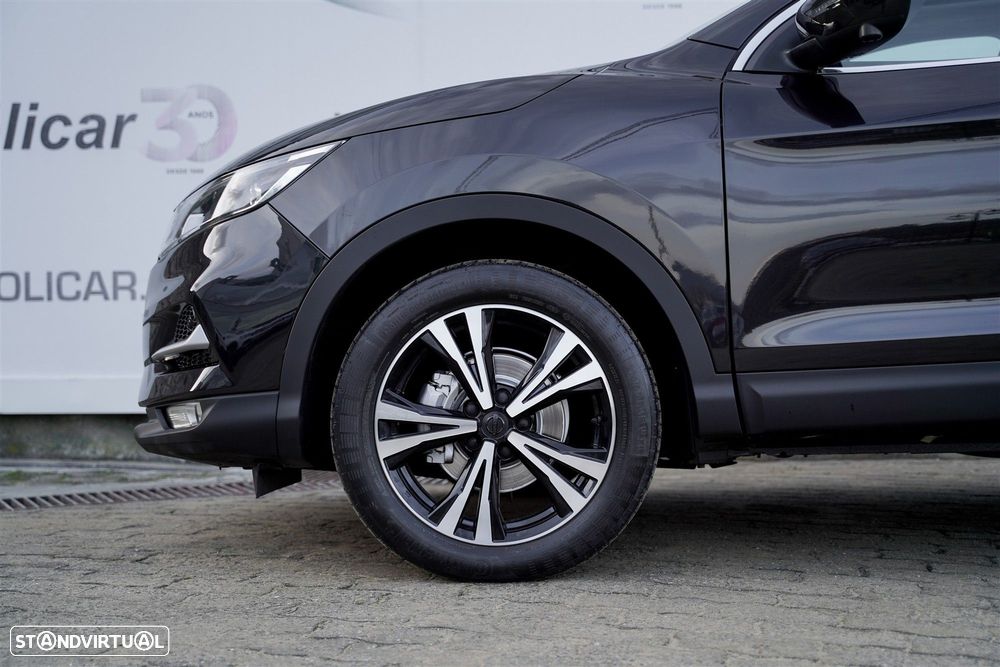Nissan Qashqai 1.5 dCi N-Connecta 18 - 13