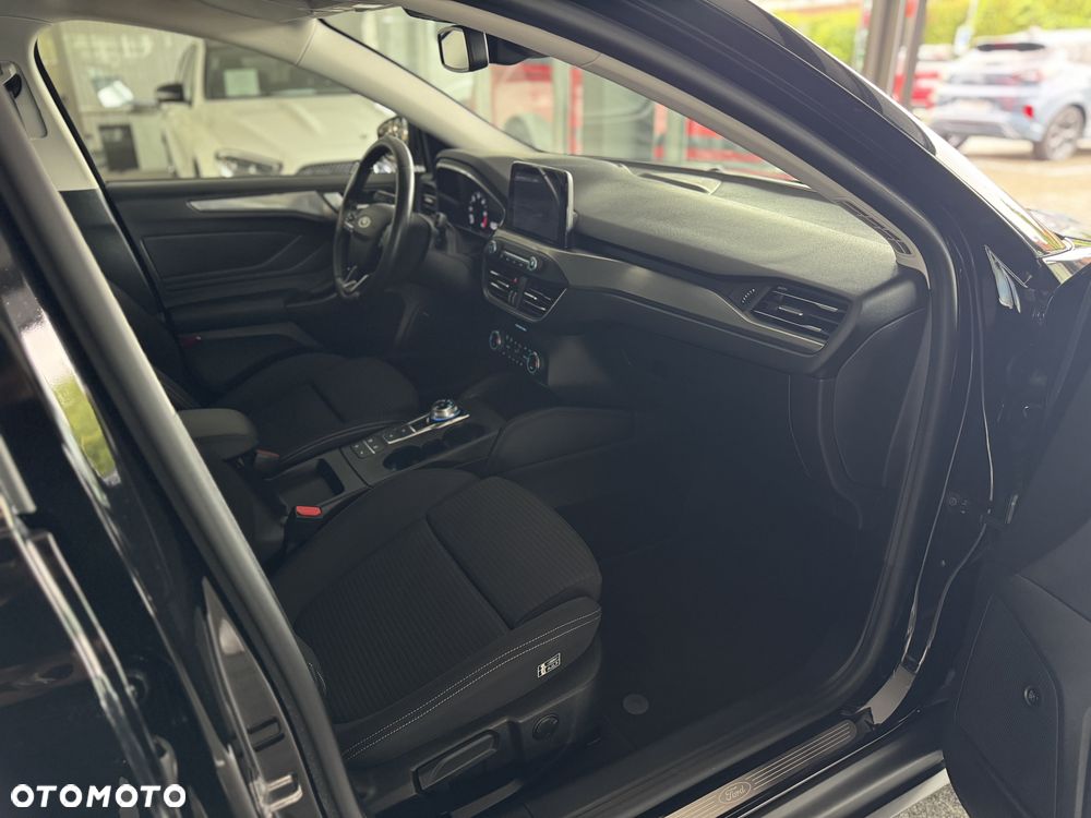 Ford Focus - 34