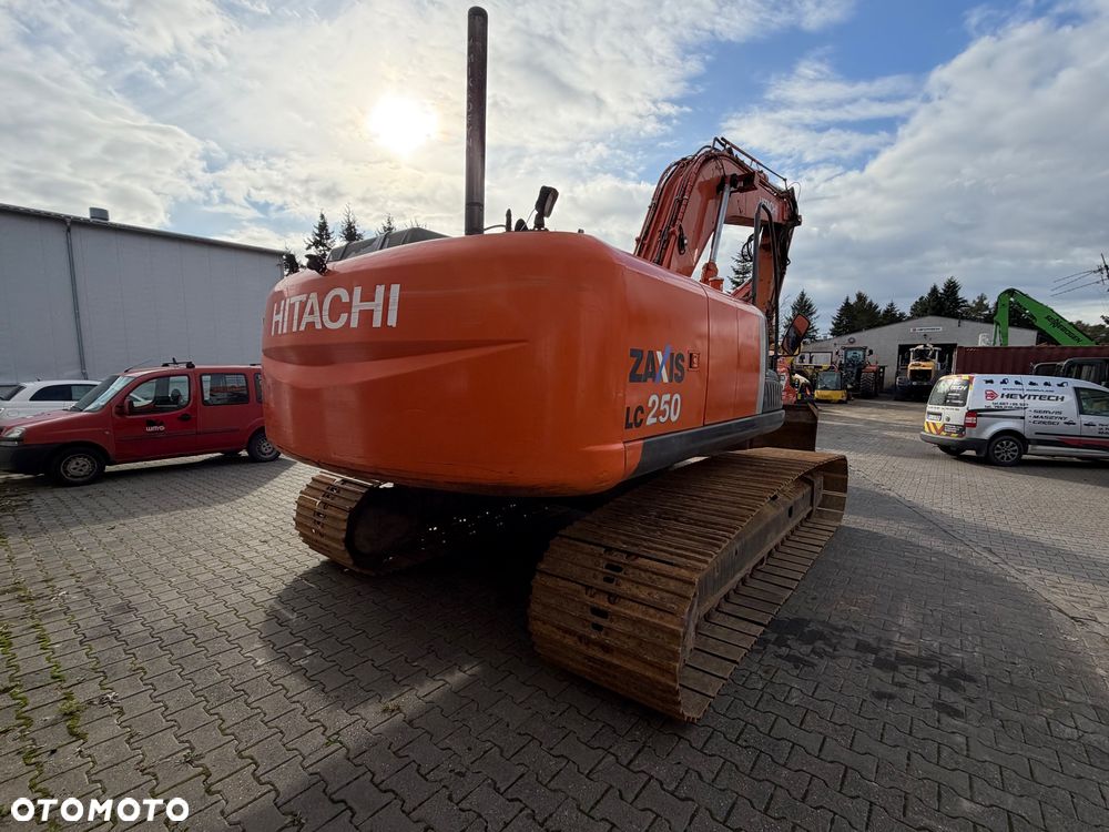 Hitachi ZX250LC-3 - 27