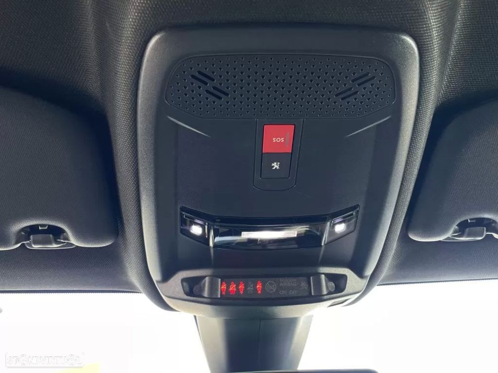 Peugeot 208 1.2 PureTech GT Line EAT8 - 41