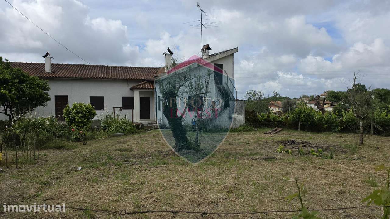 Moradia em Banda T2 Venda em Ranhados,Viseu - Grande imagem: 2/16