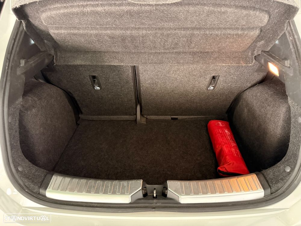 Nissan Micra 1.0 IG-T N-Tec - 11
