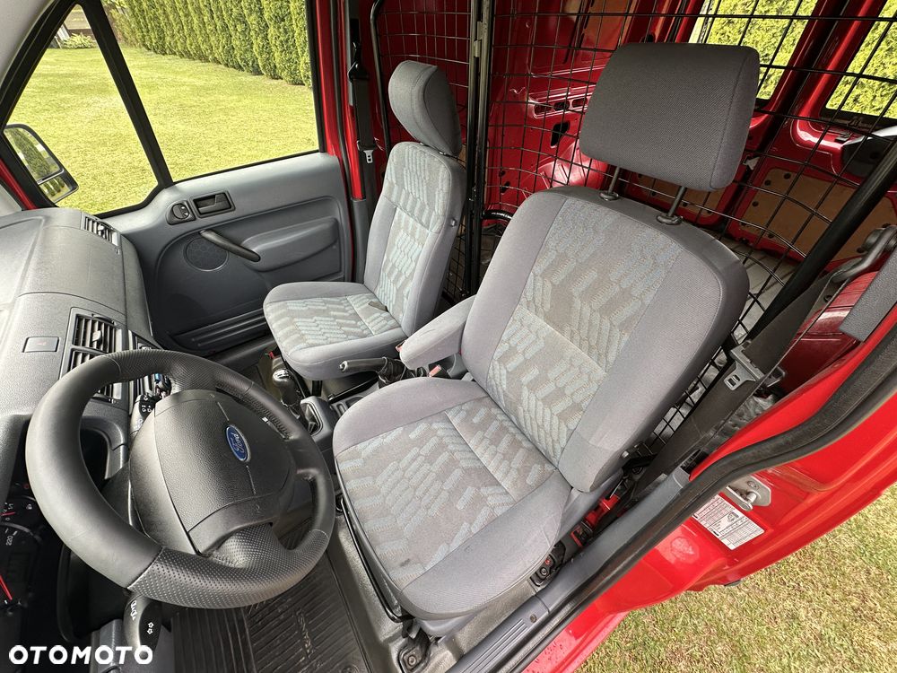 Ford Transit Connect - 11