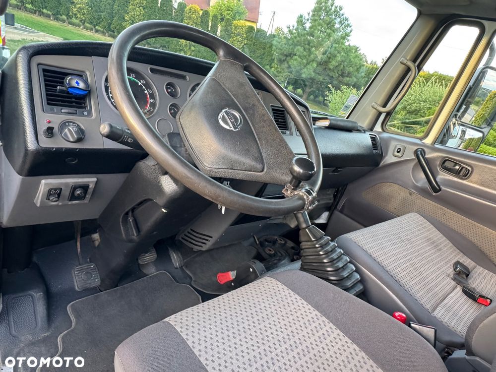 Nissan Alteon 35.15 - 8