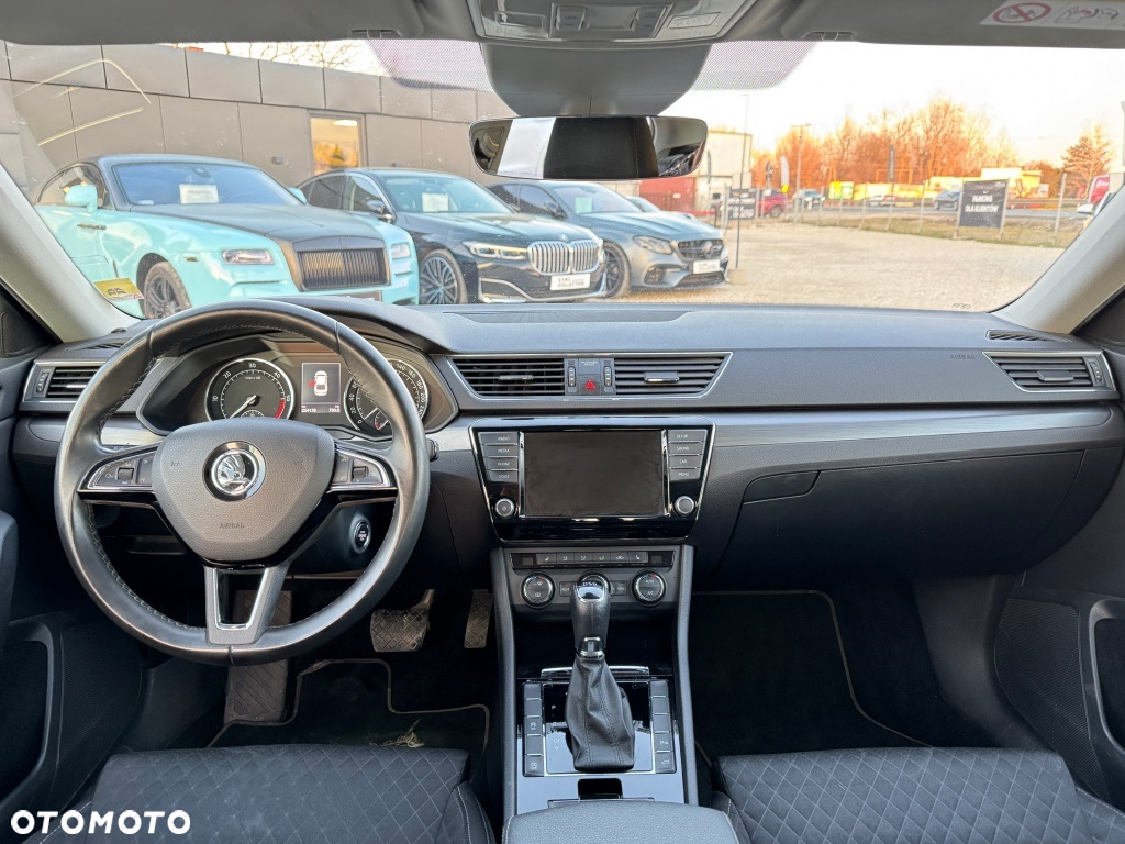 Skoda Superb 2.0 TDI Style DSG - 12